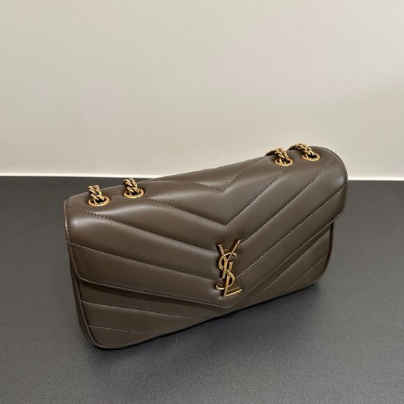 YSL Loulou Medium Chain Bag in quilted leather - Picture 4 of 5